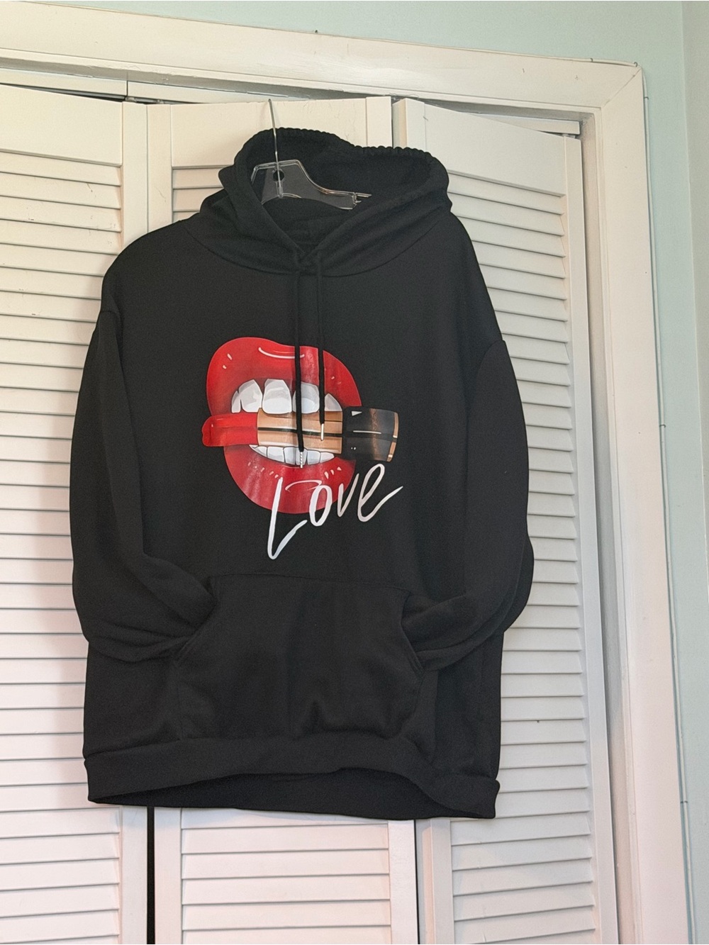 SHEIN Black Hoodie with Red Lip Graphic and 'Love' Script